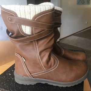 Totes Waterproof boots size 8M